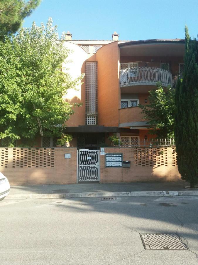 L'Affittacamere Nel Parco "Appia Antica" - Piscina A Uso Ospiti Rom Exterior foto